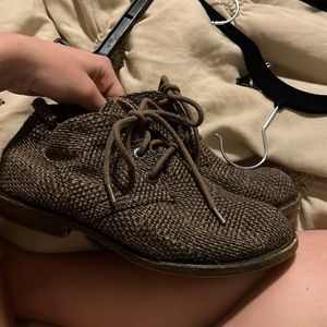 Size 7 blowfish loafers